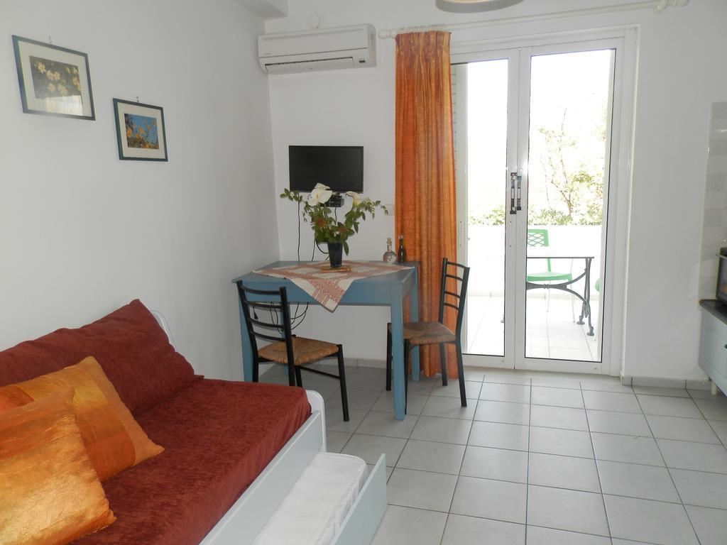 Silvi Mari Apartments 플라타네스 외부 사진